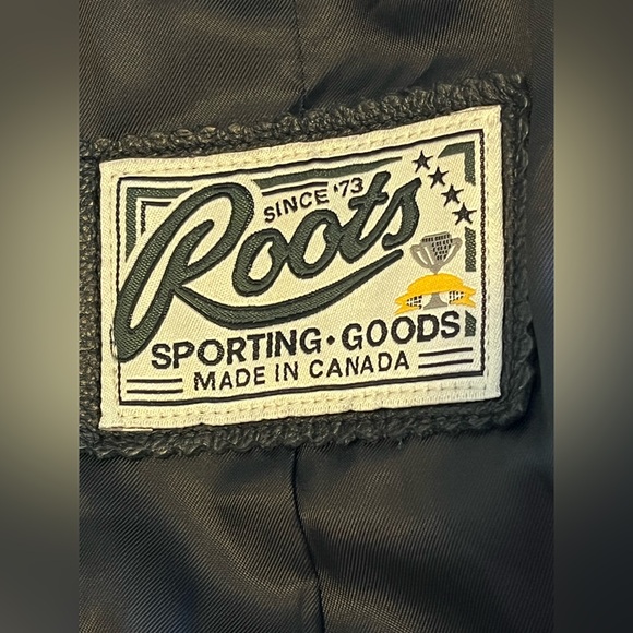 SOLD * Roots Black Varsity Jacket with Leather Sleeves Women’s Size 10 - Picture 7 of 8